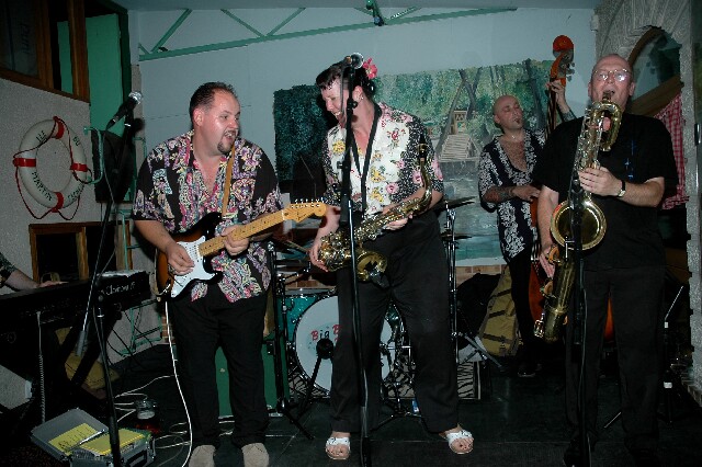 min 2006 06 11 guinguette mp 280